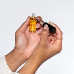 Herome Exit Damaged Nails Nagelolie – Amandelolie Met Vitamines En Mineralen Verbetert En Herstelt De Nagels - 7 Ml. -Verzorgings Producten Winkel 1200x1200 100