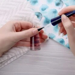 Herome 3 In 1 Manicure Nagelverzorging Set – Nagelriemolie, Nagelriemcrème En Nagelverharder - Grote Verpakking -Verzorgings Producten Winkel 1200x1200 140