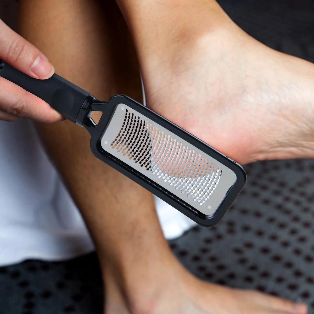 Christian Deluxe® - Professionele Voetvijl - Voetvijl Eelt - Professionele Eeltrasp - Eeltvijl - Professionele Callus Remover 6 Christian Deluxe® - Professionele Voetvijl - Voetvijl Eelt - Professionele Eeltrasp - Eeltvijl - Professionele Callus Remover - Afbeelding 6