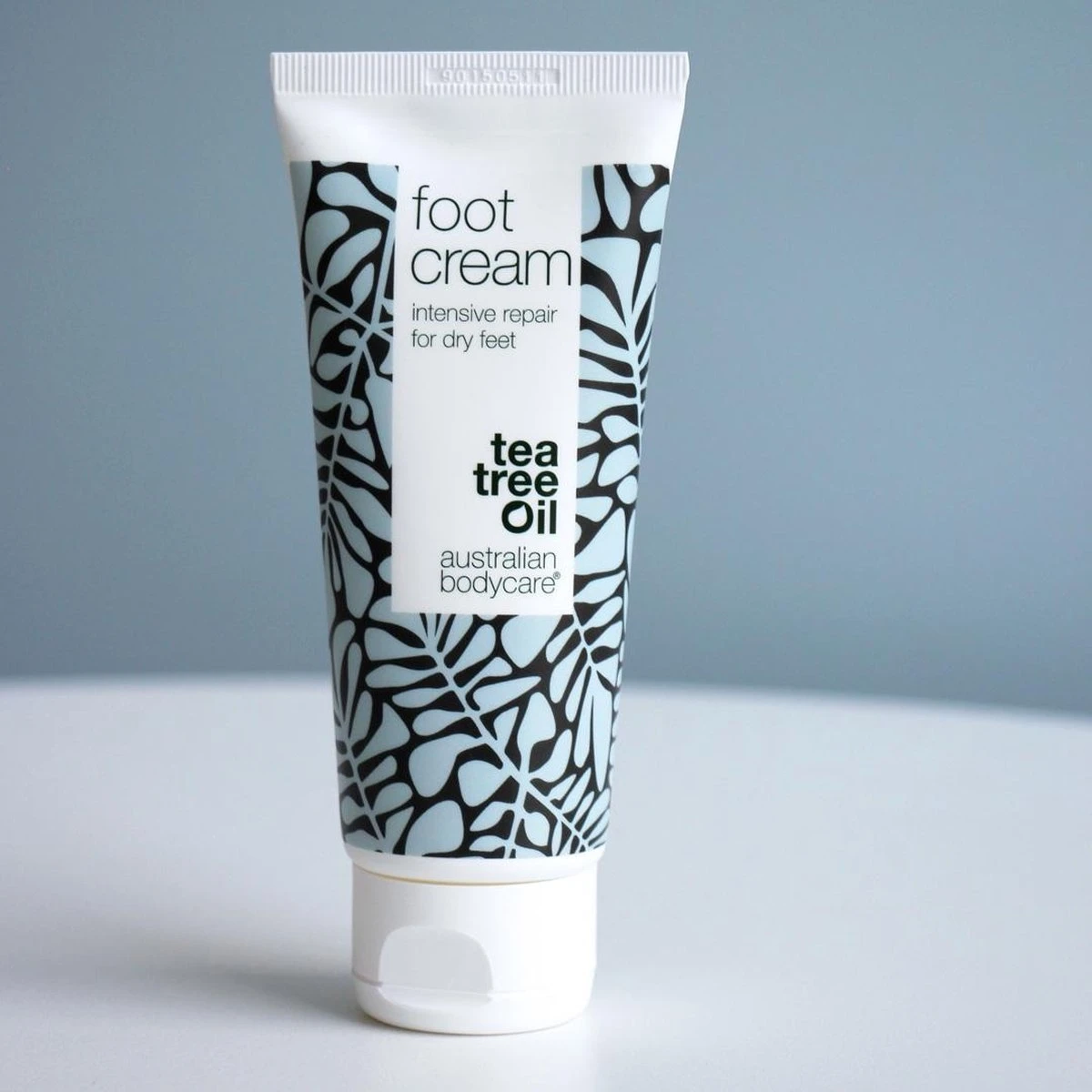 Australian Bodycare Foot Cream 100 Ml - Verzorgende Voetcrème Met 100% Natuurlijke Tea Tree Olie - Geschikt Voor Droge Voeten Om Scheuren In Je Huid Te Voorkomen 3 Australian Bodycare Foot Cream 100 Ml - Verzorgende Voetcrème Met 100% Natuurlijke Tea Tree Olie - Geschikt Voor Droge Voeten Om Scheuren In Je Huid Te Voorkomen - Afbeelding 3