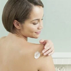 Dove DermaSpa Radiant Goodness Bodycrème - 4 X 300 Ml - Voordeelverpakking 12 Dove DermaSpa Radiant Goodness Bodycrème - 4 X 300 Ml - Voordeelverpakking -Verzorgings Producten Winkel 1200x1200 670