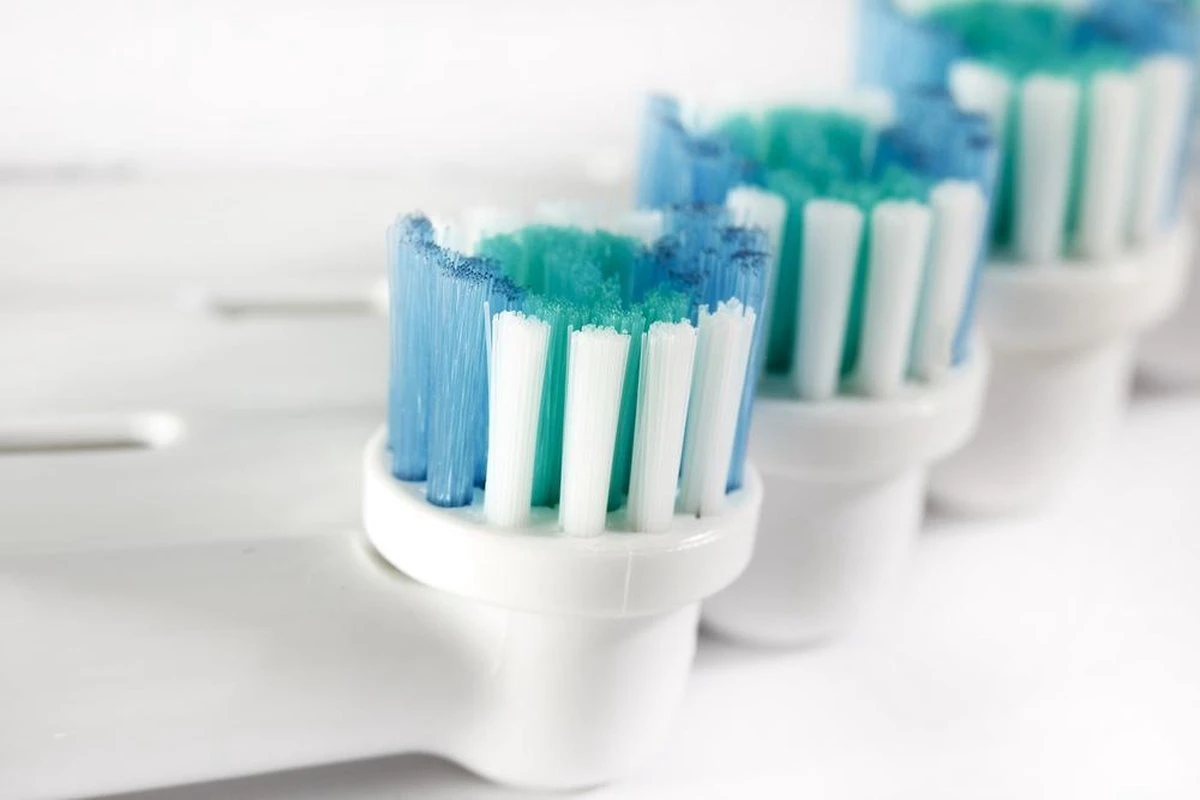 4 Opzetborstels Voor Oral-B ® 2 4 Opzetborstels Voor Oral-B ® - Afbeelding 2